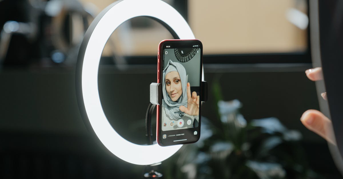 entdecken sie die digitale kultur: eine spannende erkundung der technologien, trends und sozialen veränderungen, die unser modernes leben prägen. von sozialen medien bis zur digitalen kunst - erfahren sie, wie die digitale welt unser denken und handeln beeinflusst.
