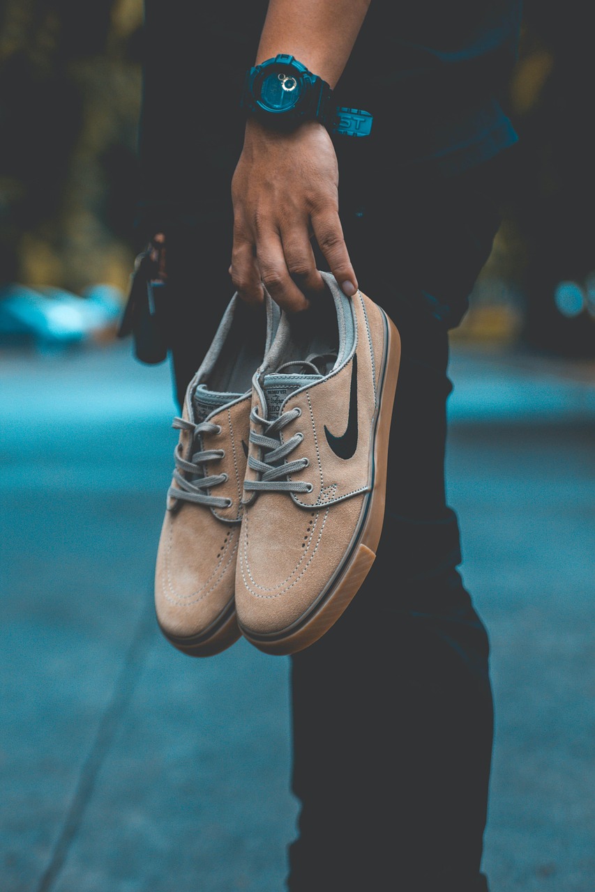 entdecken sie die neuesten mode-trends, die ihren stil revolutionieren. von aktuellen kollektionen bis hin zu zeitlosen klassikern – bleiben sie immer up-to-date mit den angesagtesten looks der saison.