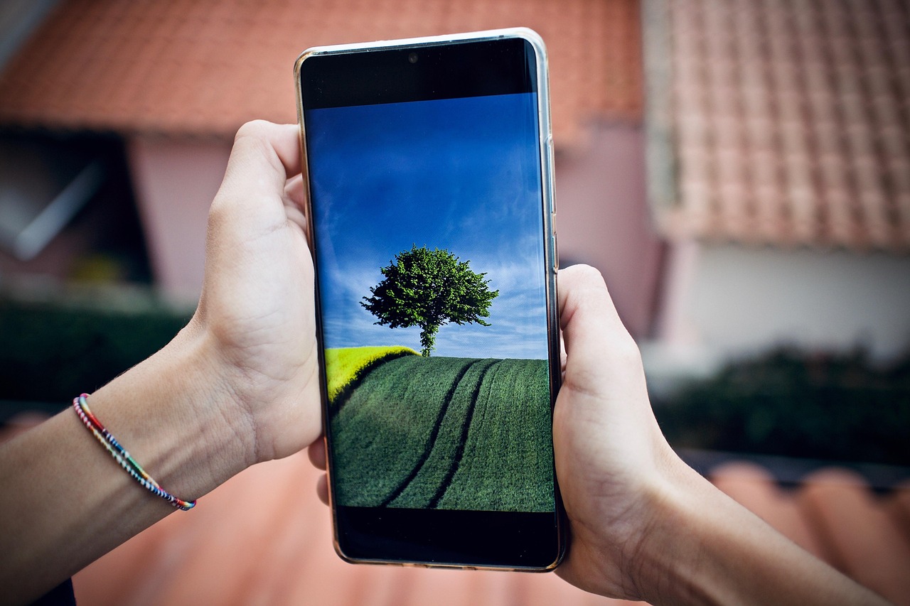 entdecken sie die neuesten smartphones mit innovativen technologien, beeindruckenden kameras und leistungsstarken funktionen. finden sie das perfekte gerät für ihre bedürfnisse!